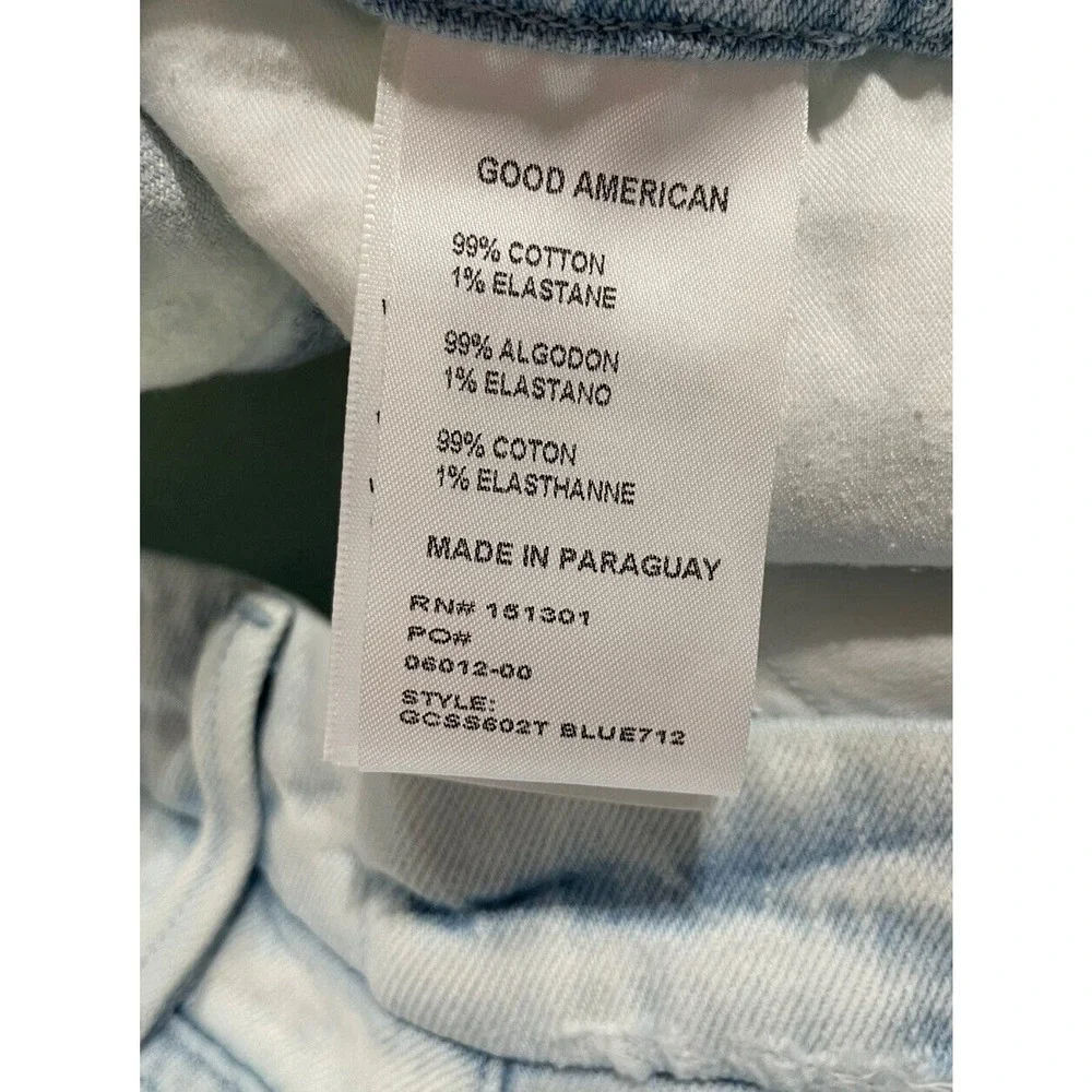 Good American Good Classic Side Slit Hi Rise Light Wash Jeans Size 18 $169
